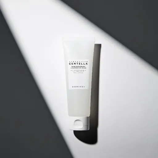 Skin1004 Centella Tone Brightening Cleansing Gel Foam